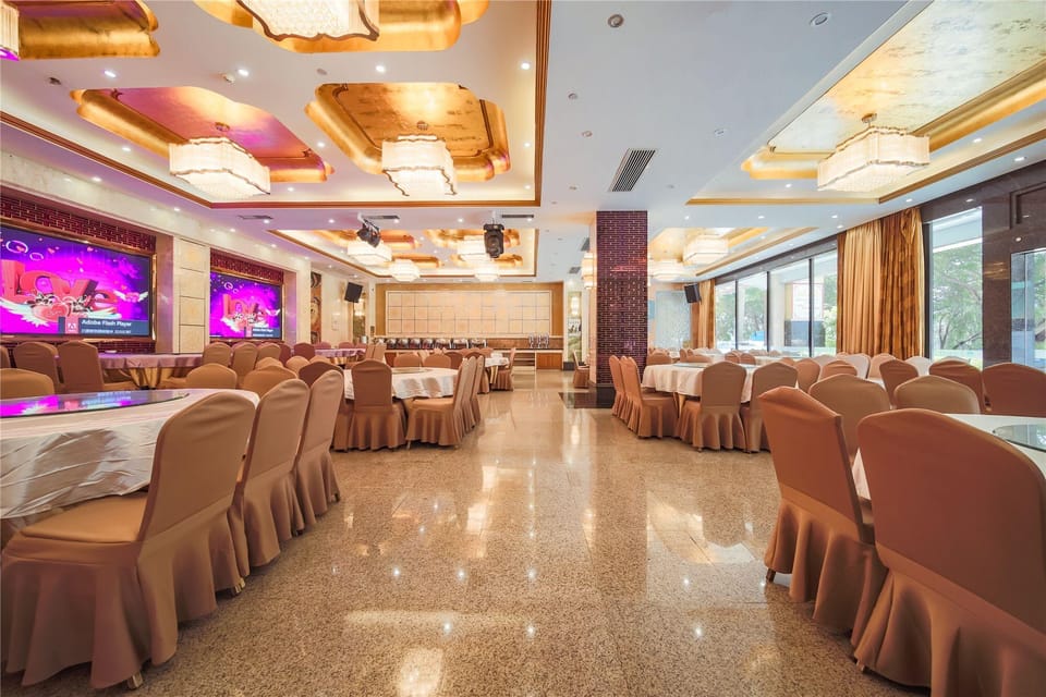 Riverside Golden Hotel Hotel in Guangdong
