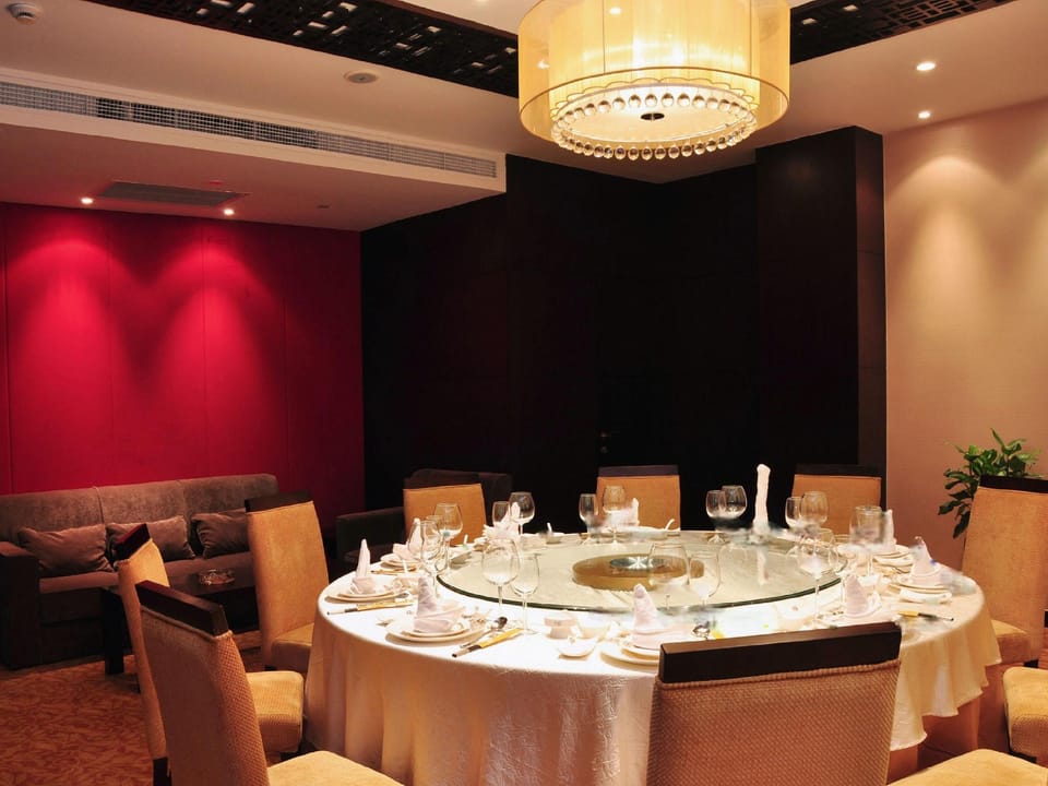 Oriental Hotel Hotel in Shanghai