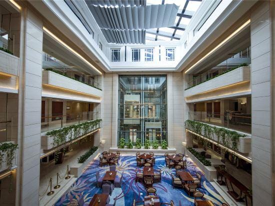 Weisheng Xiangyi Resort (Yunyi Building) Hotel in Zhejiang