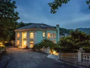 Anji Haibo Resort Hotel in Hangzhou