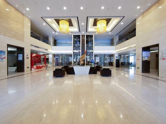 Golden Phoenix Hotel Hotel in Jiangsu