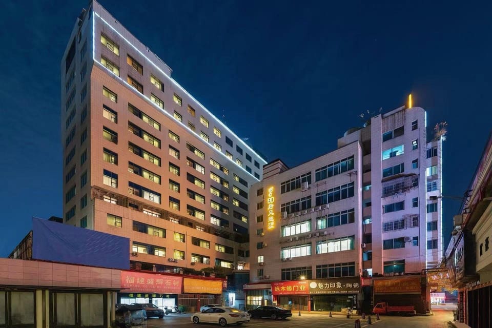 Mingcheng Fangzhou Hotel Hotel in China