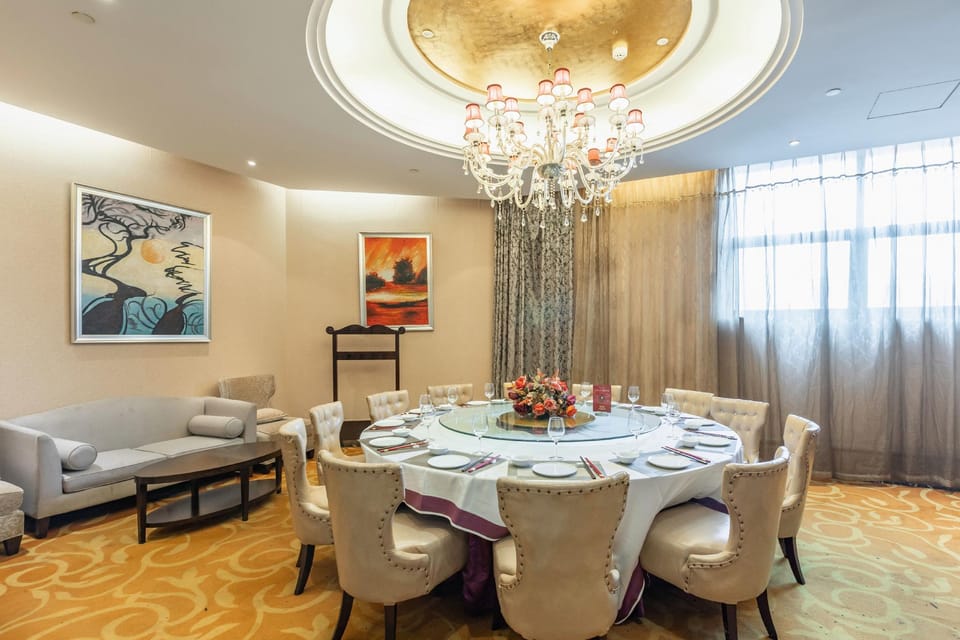 Guomao Hotel Hotel in Hubei