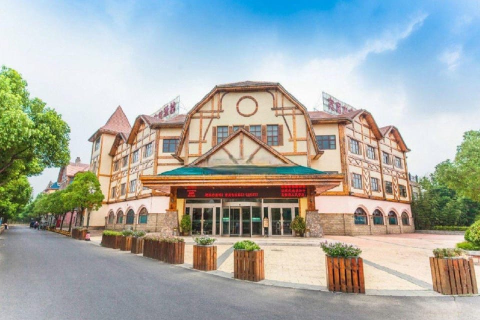 Fanta Lodge Hotel in Nanjing