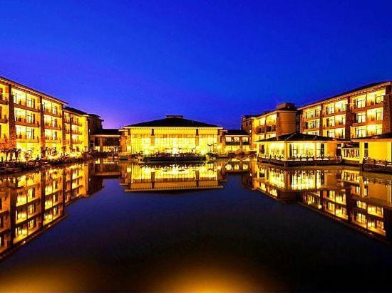 Haibo Resort Hotel in Hangzhou