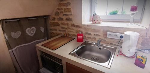Chambre d hote de charme avec plein d authenticite du 13 eme siecle Hotel in Provence-Alpes-Côte d'Azur