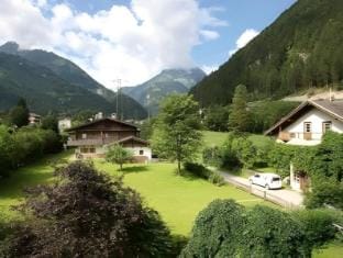 Apart Matthias Apartment hotel in Mayrhofen