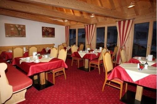 Hotel Garni Sonnenheim Hotel in Serfaus