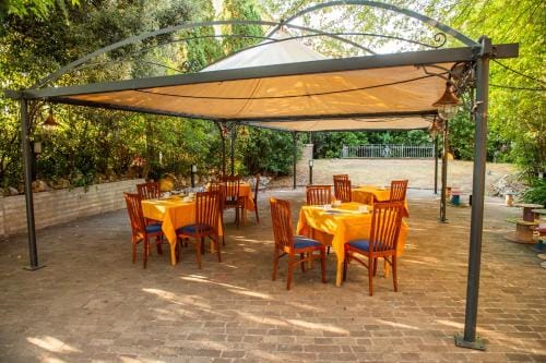 Hotel Ostello Settecolli Sport Hotel in Marche