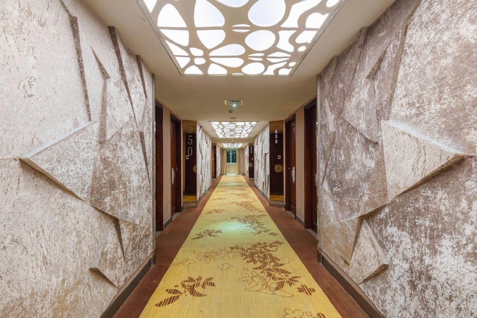 Dongfang Mingzhu Hotel Hotel in Guangdong