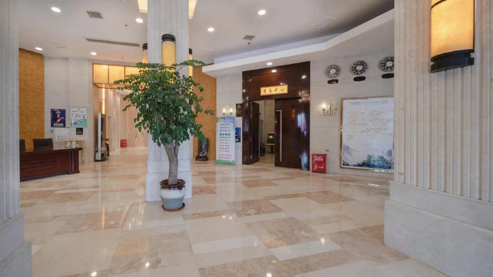 Victoria Royal Hotel Hotel in China