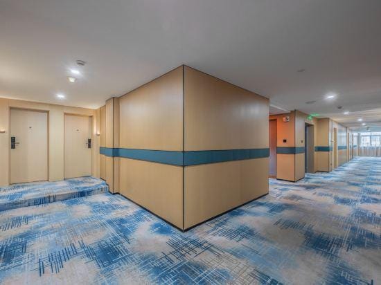 Qingteng Yisu Hotel (Ningbo Beilun Xindalu) Hotel in Zhejiang