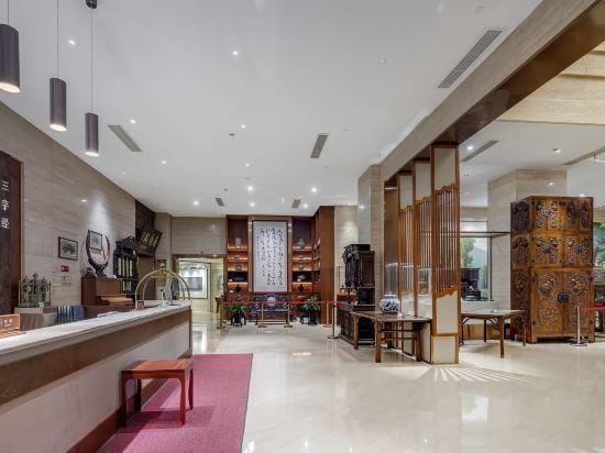 Tianwei Wenbo Hotel Ningbo University Hotel in Zhejiang