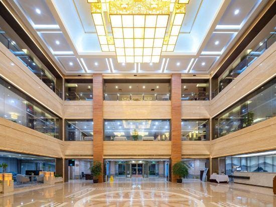 Yinfeng Holiday Resort Hotel in Zhejiang