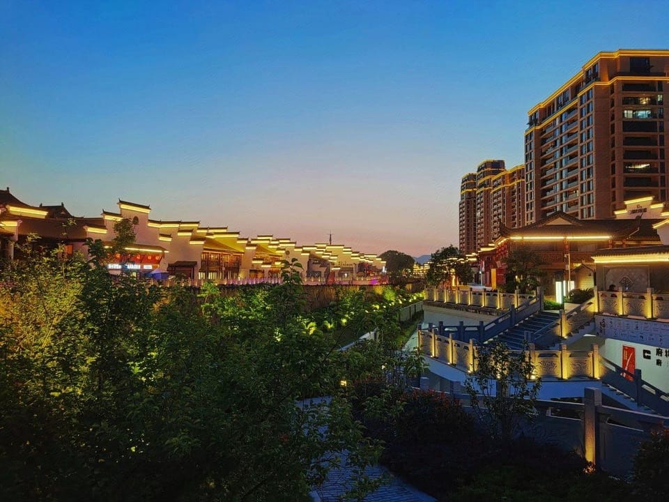 Modern Square Hotel Hotel in Zhejiang