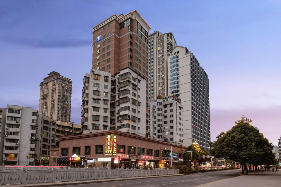 Tenglong Hotel Hotel in China
