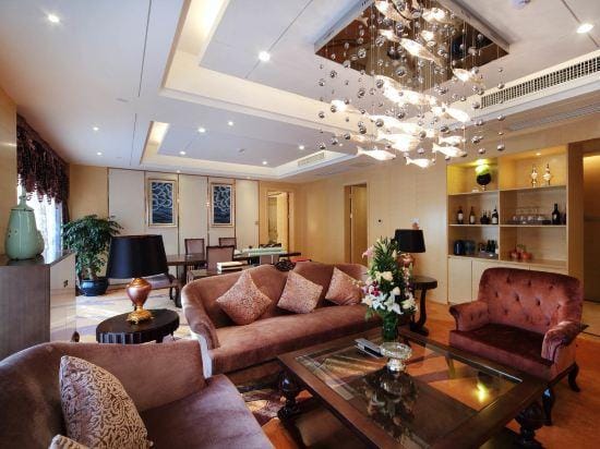 Days Hotel by Wyndham Wenyi Anhui Hotel in Jiangsu