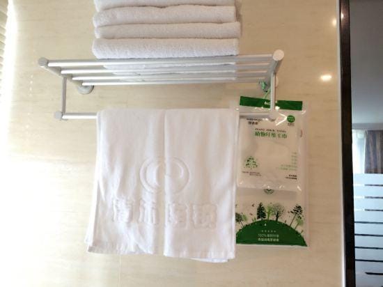 Qingmu Hotel (Zhenjiang Danyang Houxiang Central Street) Hotel in Jiangsu