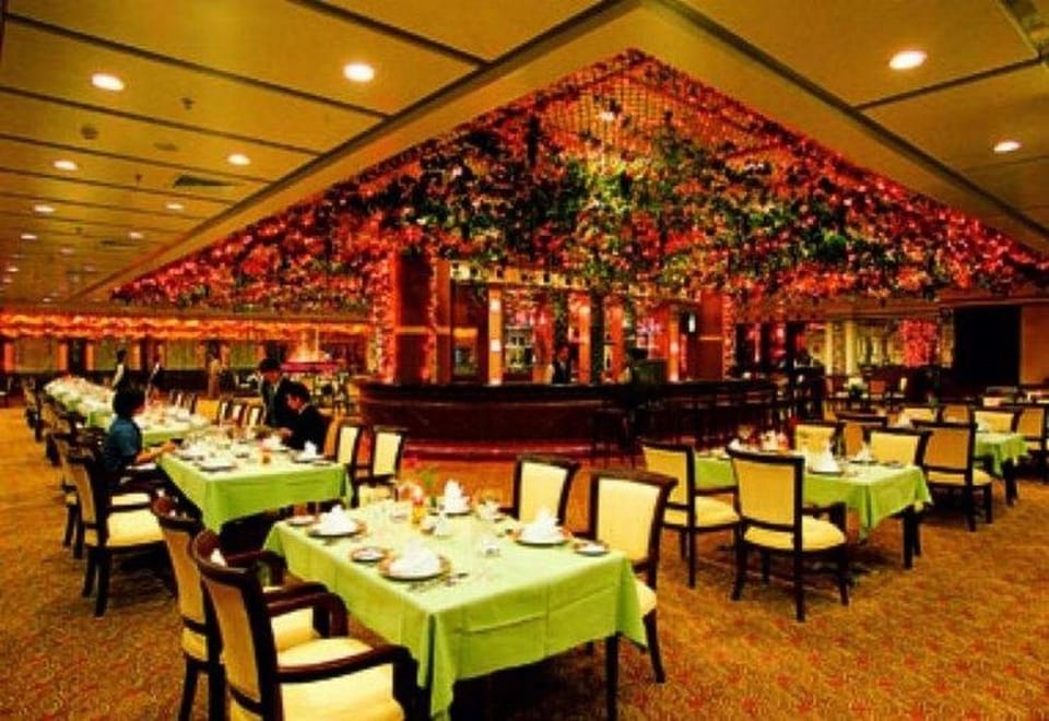Lung Chuen International Hotel Hotel in Guangzhou