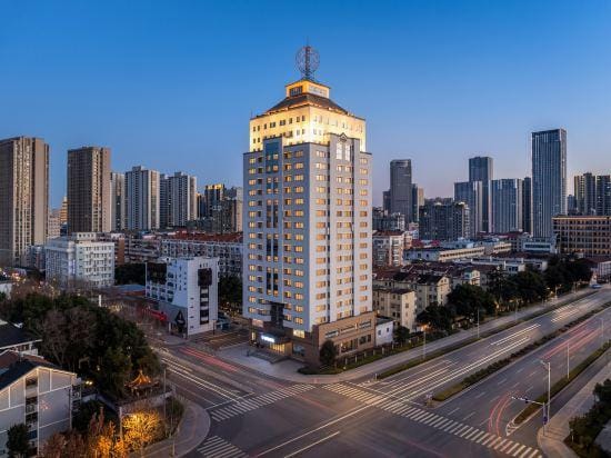 Green Ocean Jiaqing Hotel Hotel in Suzhou