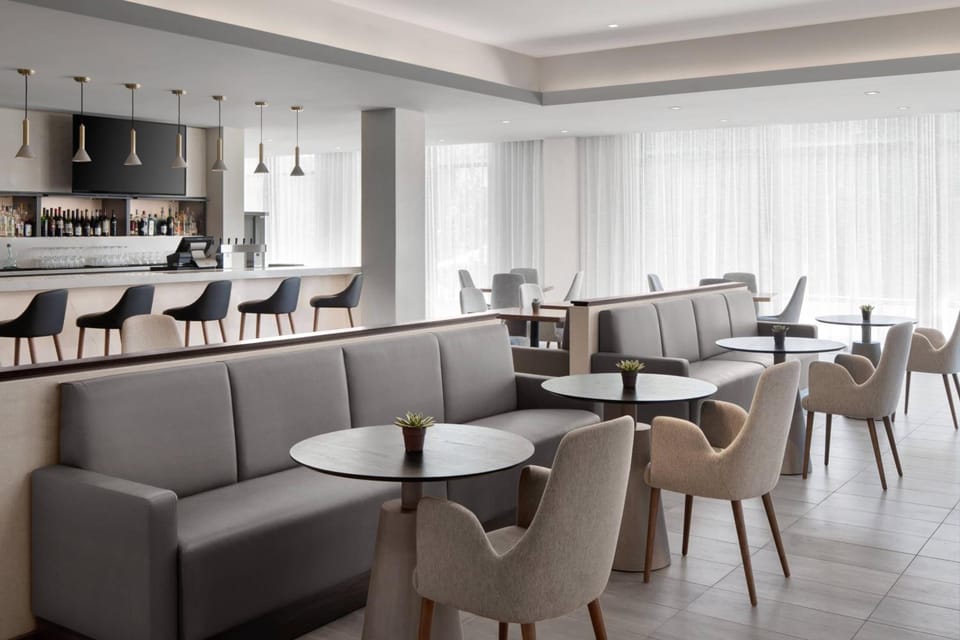 Bar/lounge