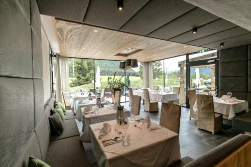 Holzleiten - Bio Wellness Hotel Resort in Tyrol