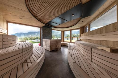 Holzleiten - Bio Wellness Hotel Resort in Tyrol