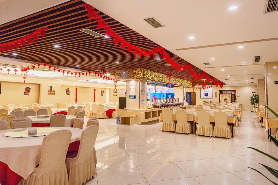 Minjiangyanjing Hotel Hotel in Chengdu