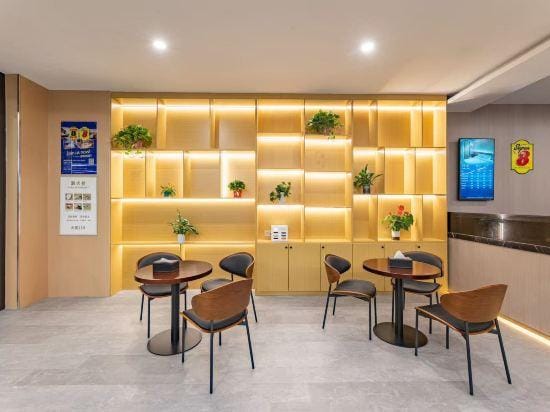 Super 8 Hotel(Kunshan Wanda Plaza Branch) Hotel in Shanghai