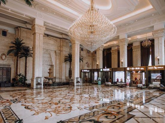 Crown International Exhibition Hotel Kunshan Hotel in Shanghai