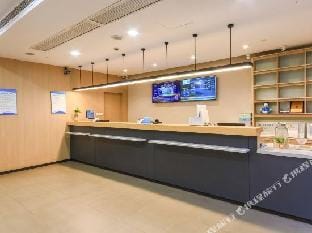 Hanting Express (Kunshan Railway Station) Hotel in Shanghai
