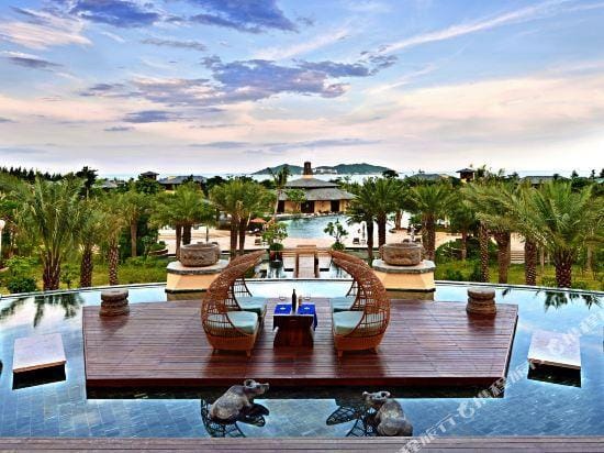 Wanda Vista Resort Sanya Hotel in Sanya