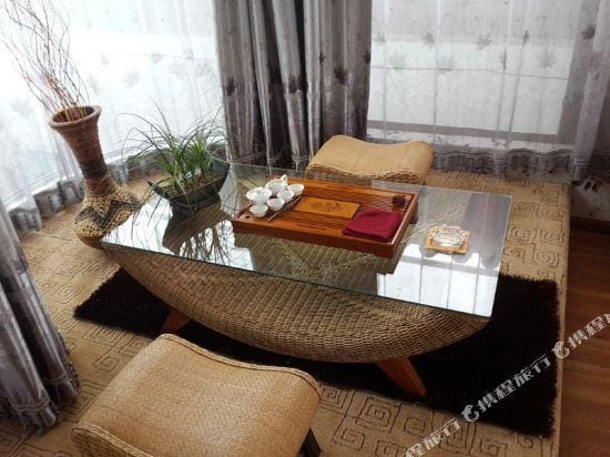 Returned Junior Boutique Inn Hotel in China