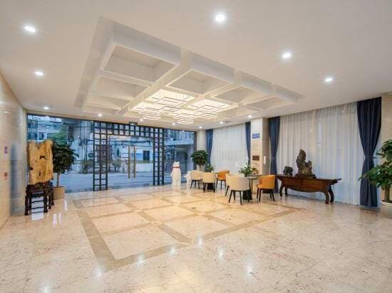Kaiyue Business Hotel（Ninefang City Shop,Northmen Road ） Hotel in Shanghai