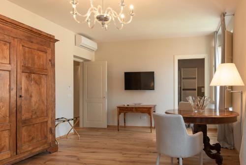 IN LUCUS Guest House Hotel in Capannori