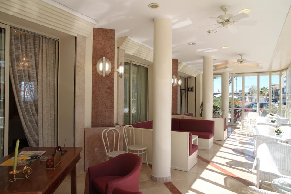 Hotel Adriatica sul Mare Hotel in Rimini