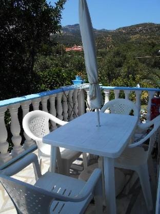 Holiday apartment with sea view and mountains view Hotel in Samos, Greece