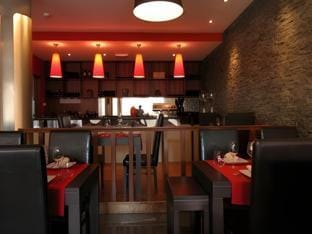 Bar/lounge