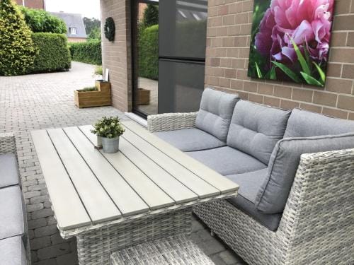 Studio Gardenroom Guesthouse De Steenberg met wellness & tuinzicht Hotel in Flanders