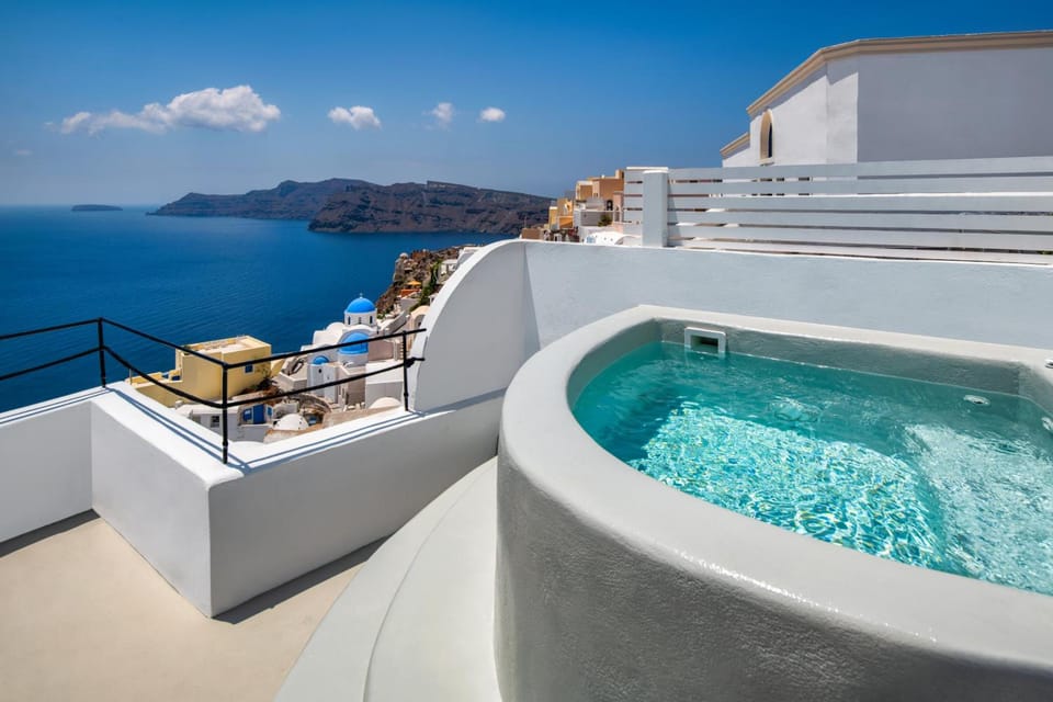 Kaleidoscope Oia Suites Hotel in Oia