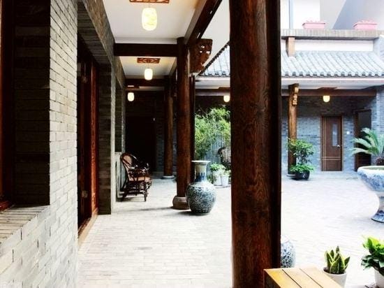 Shaoxing Dayue Xiaoyuan Culture Theme Hotel (Lu Xun's hometown Shenyuan Branch) Hotel in Hangzhou
