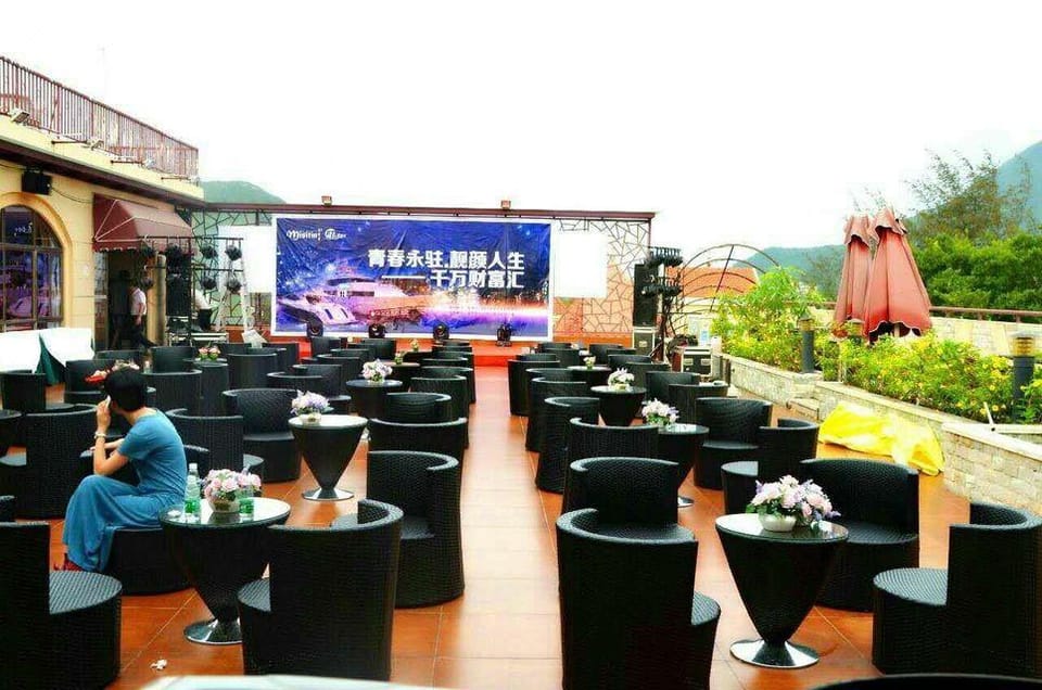 L.V.BAY Hotel in Shenzhen