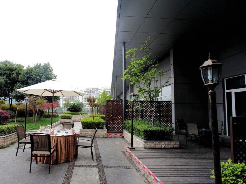 Brilliance Garden Hotel Hotel in Chengdu