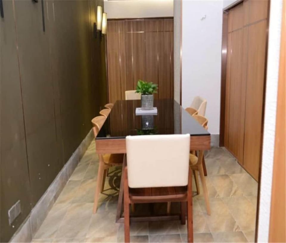 Shenzhen Port Apartment Hotel in Shenzhen