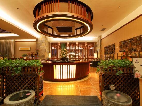 Maple Palace Hotel Hotel in China