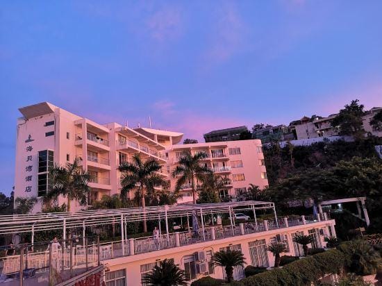 Shell Bay Resort Hotel in Shenzhen