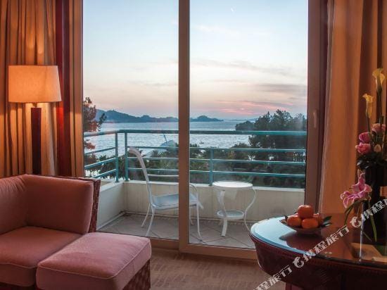 New Century Resort Qiandao Lake Hangzhou Hotel in Hangzhou