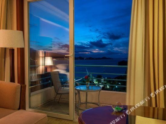 New Century Resort Qiandao Lake Hangzhou Hotel in Hangzhou
