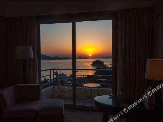 New Century Resort Qiandao Lake Hangzhou Hotel in Hangzhou