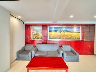 zhishang Hotel (Hangzhou West Lake hupaolu Leifeng Pagoda scenic spot store) Hotel in Hangzhou